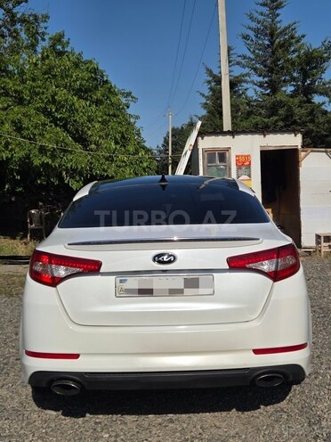 Kia Optima-6