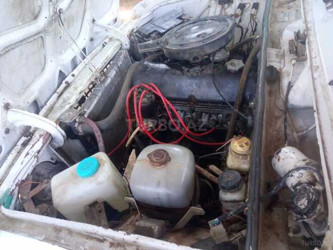 LADA (VAZ) 2106-7