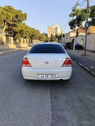 Nissan Sunny-8