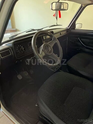LADA (VAZ) 2107-4