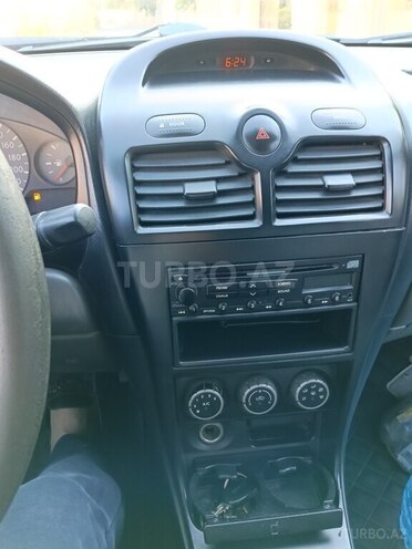 Nissan Sunny-17
