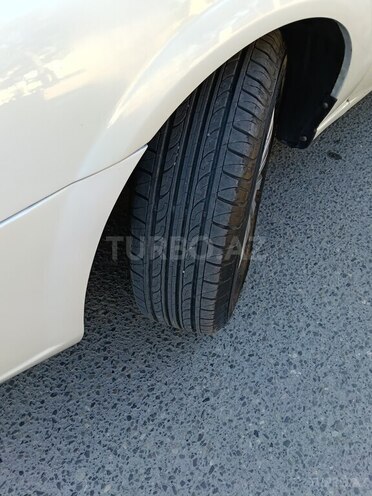 Nissan Sunny-16