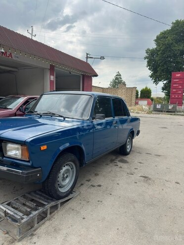 LADA (VAZ) 2107-10
