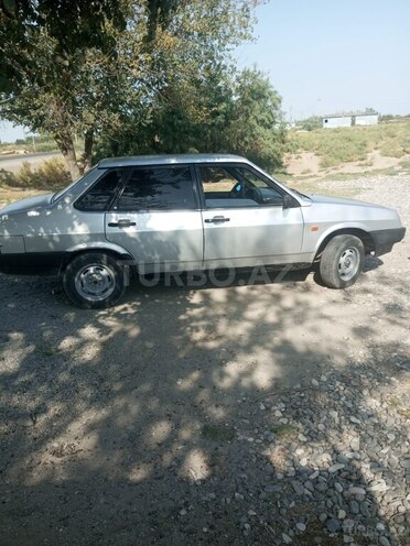 LADA (VAZ) 21099-5