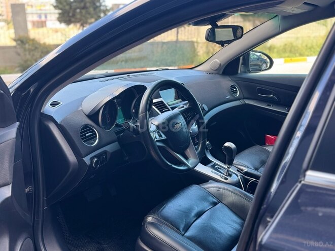 Chevrolet Cruze-6