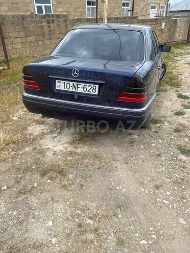 Mercedes C 200-4