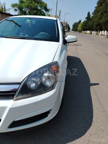 Opel Astra-2