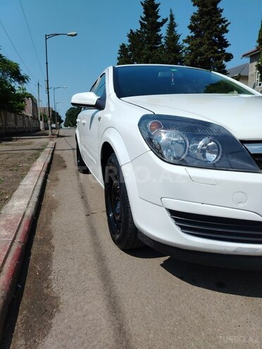 Opel Astra-3