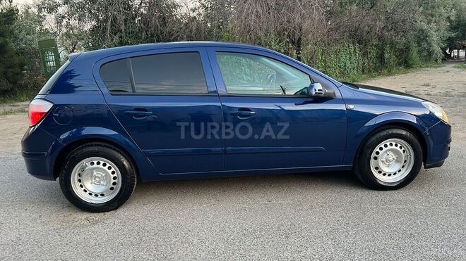 Opel Astra-13
