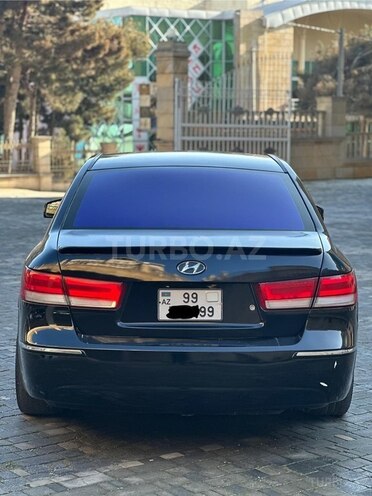 Hyundai Sonata-2
