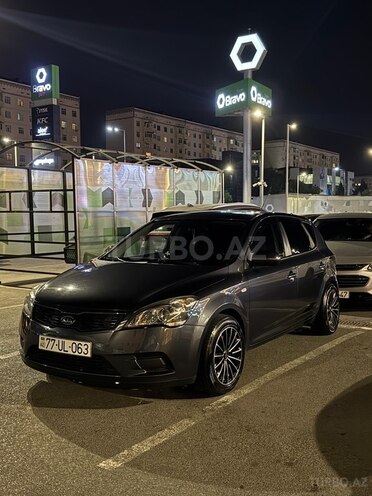 Kia Ceed-2