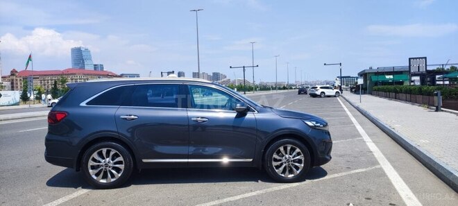 Kia Sorento-3