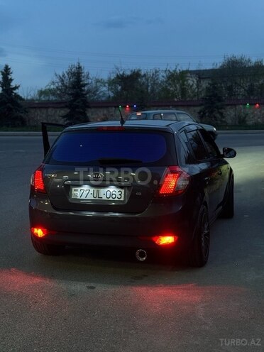 Kia Ceed-7
