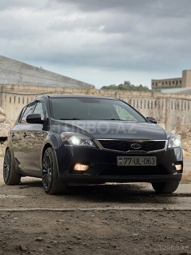 Kia Ceed-14