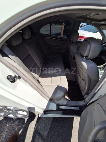 Mercedes C 230-11