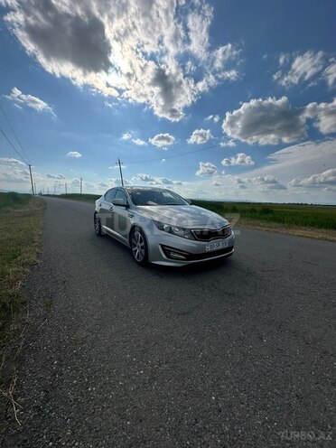 Kia Optima-2