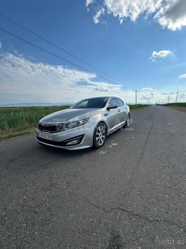 Kia Optima-3