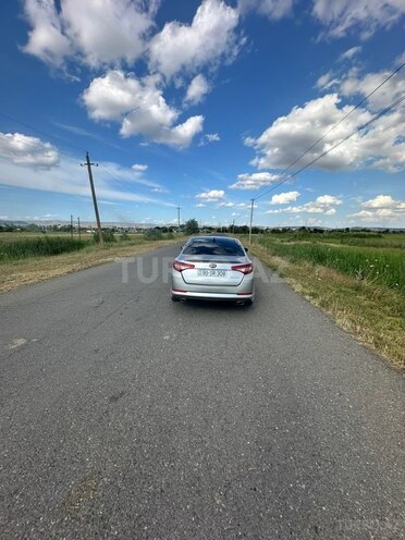 Kia Optima-6