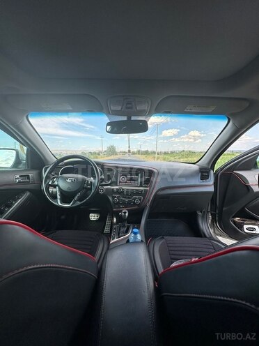 Kia Optima-15