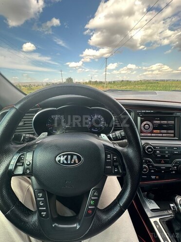 Kia Optima-11