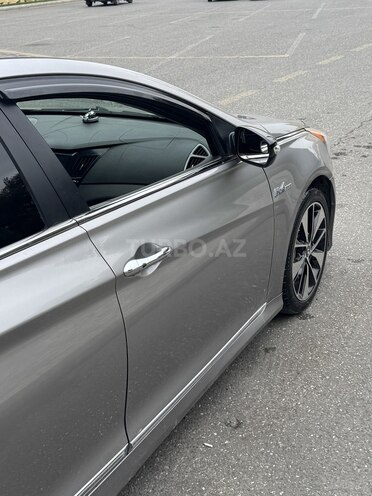 Hyundai Sonata-9