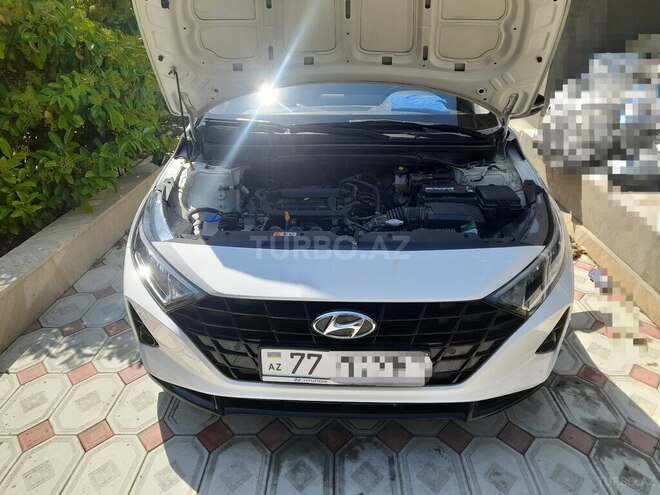Hyundai i20-2