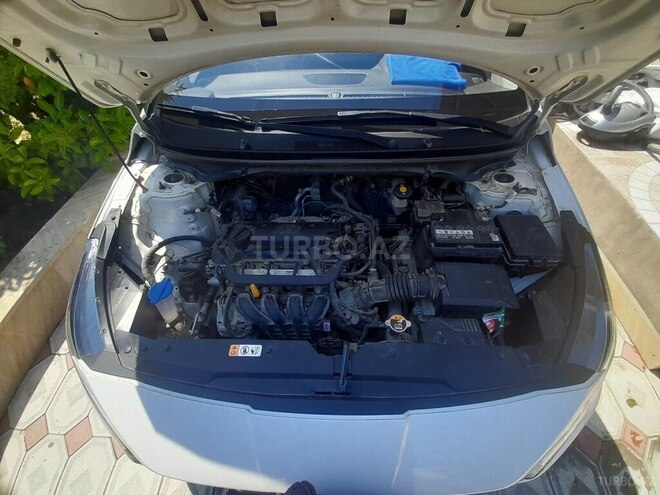 Hyundai i20-3