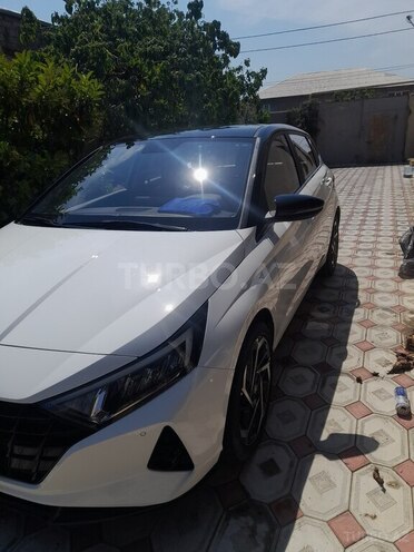Hyundai i20-4
