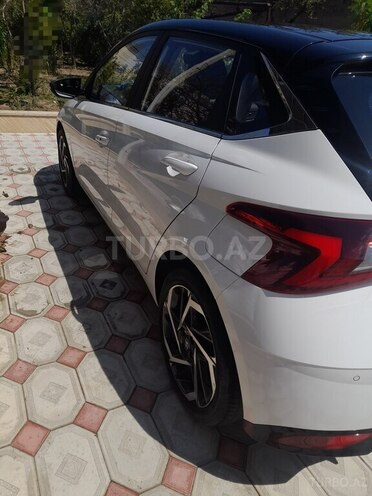 Hyundai i20-8