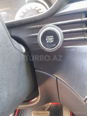 Hyundai i20-16