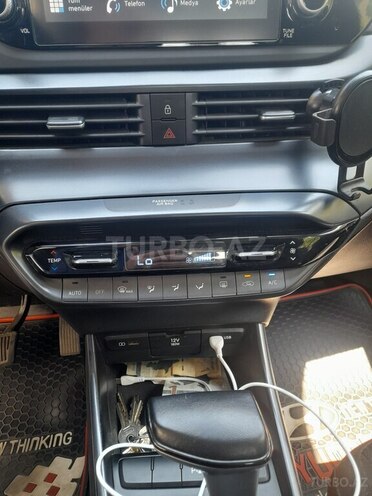 Hyundai i20-17