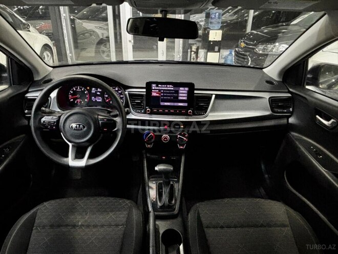 Kia Rio-7
