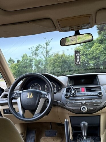Honda Accord-8