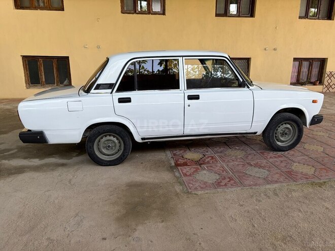 LADA (VAZ) 2107-6