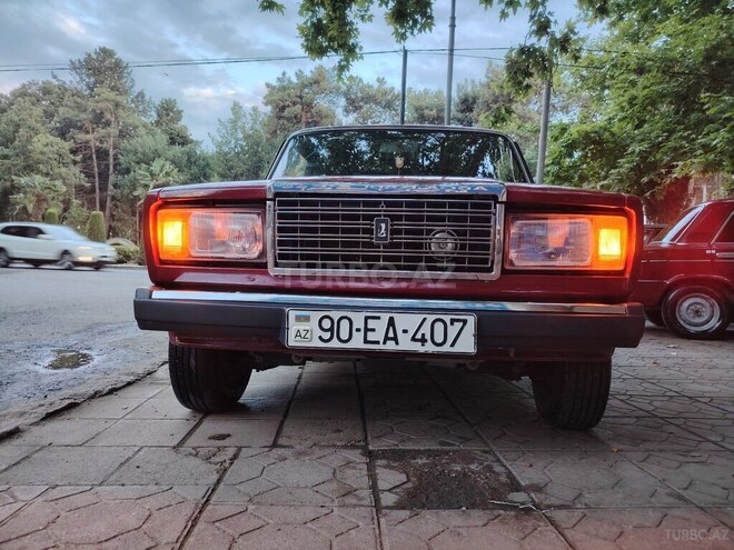 LADA (VAZ) 2107-1