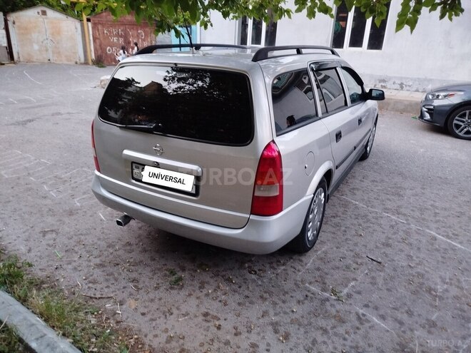 Opel Astra-2