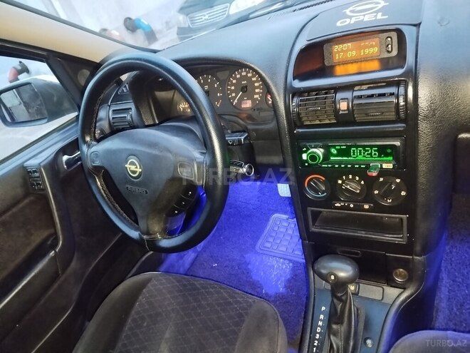 Opel Astra-5