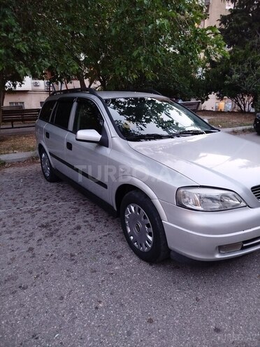 Opel Astra-12
