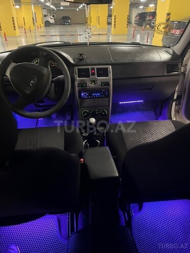 LADA (VAZ) Priora-11