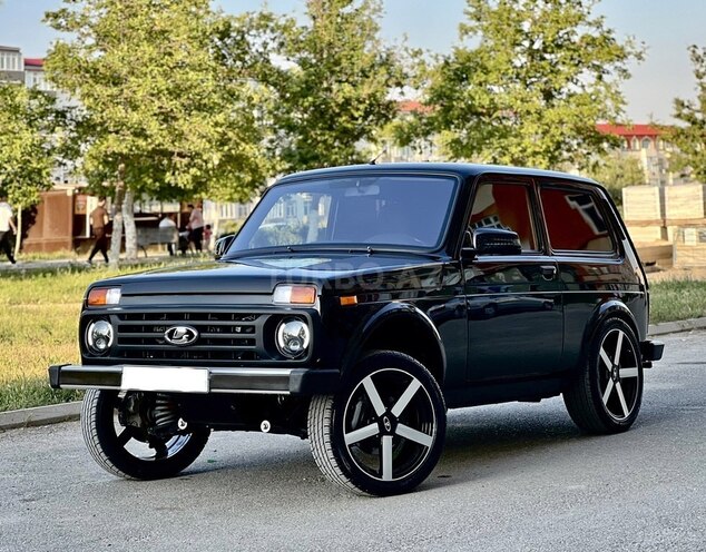 LADA (VAZ) Niva-1