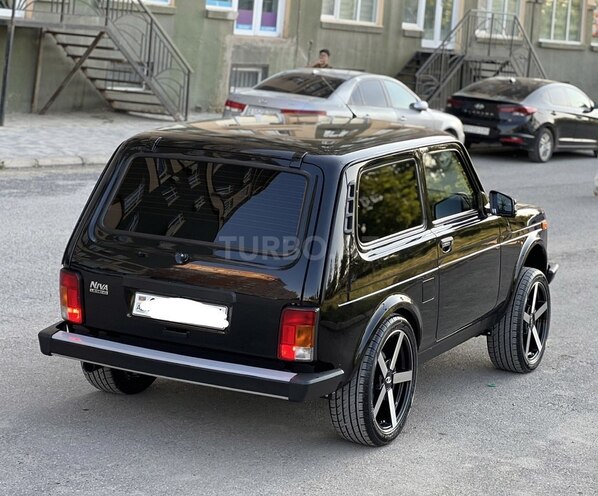 LADA (VAZ) Niva-10