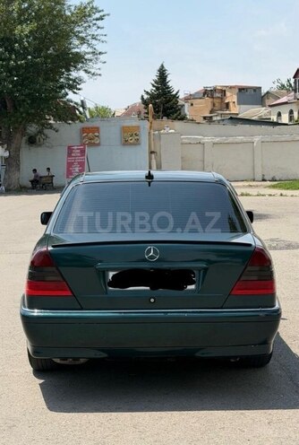 Mercedes C 180-8