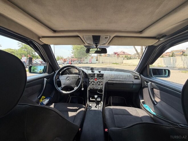 Mercedes C 180-12