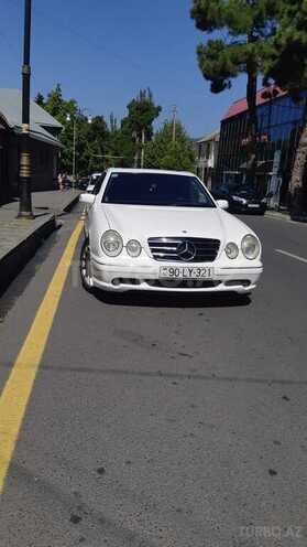 Mercedes E 320-2
