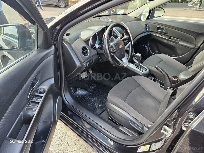 Chevrolet Cruze-3