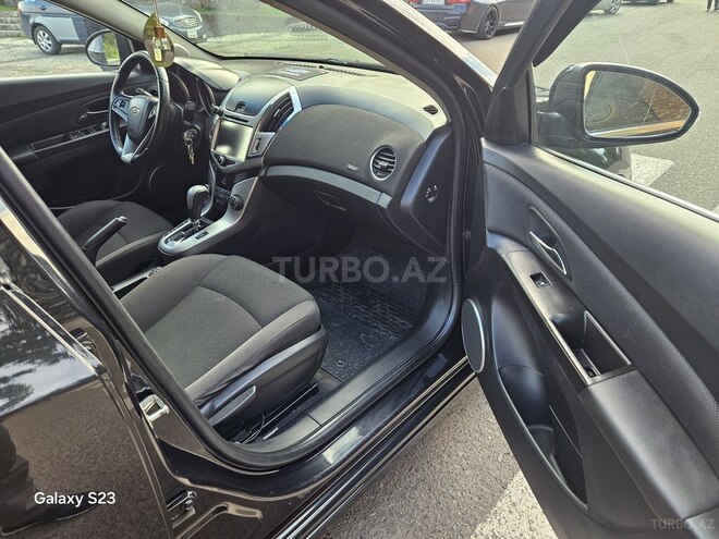 Chevrolet Cruze-8