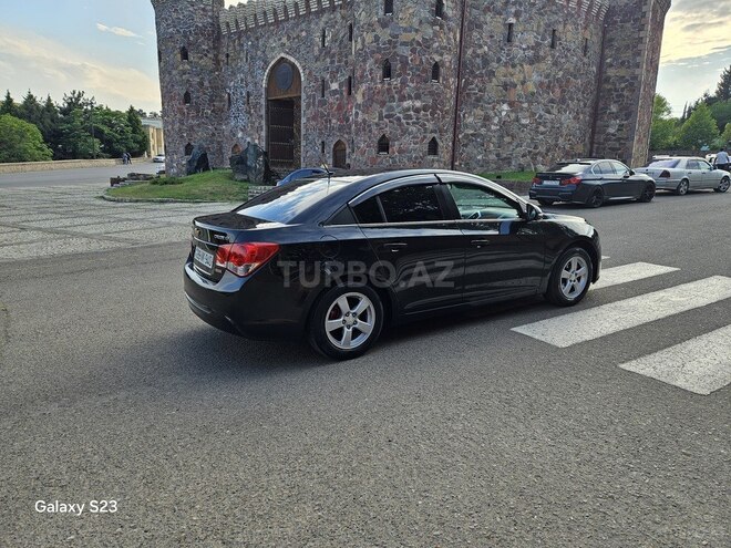 Chevrolet Cruze-18