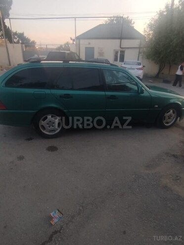 Mercedes C 220-4