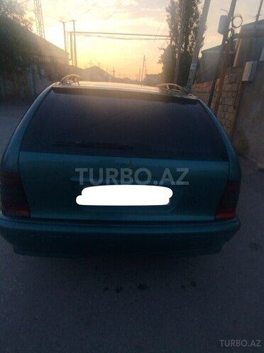 Mercedes C 220-2