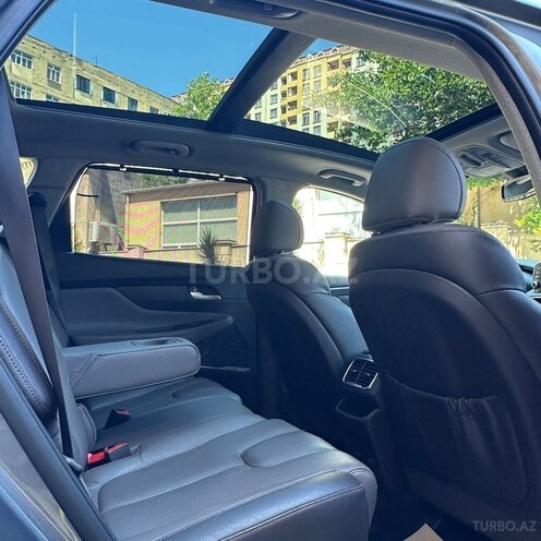 Hyundai Santa Fe-14